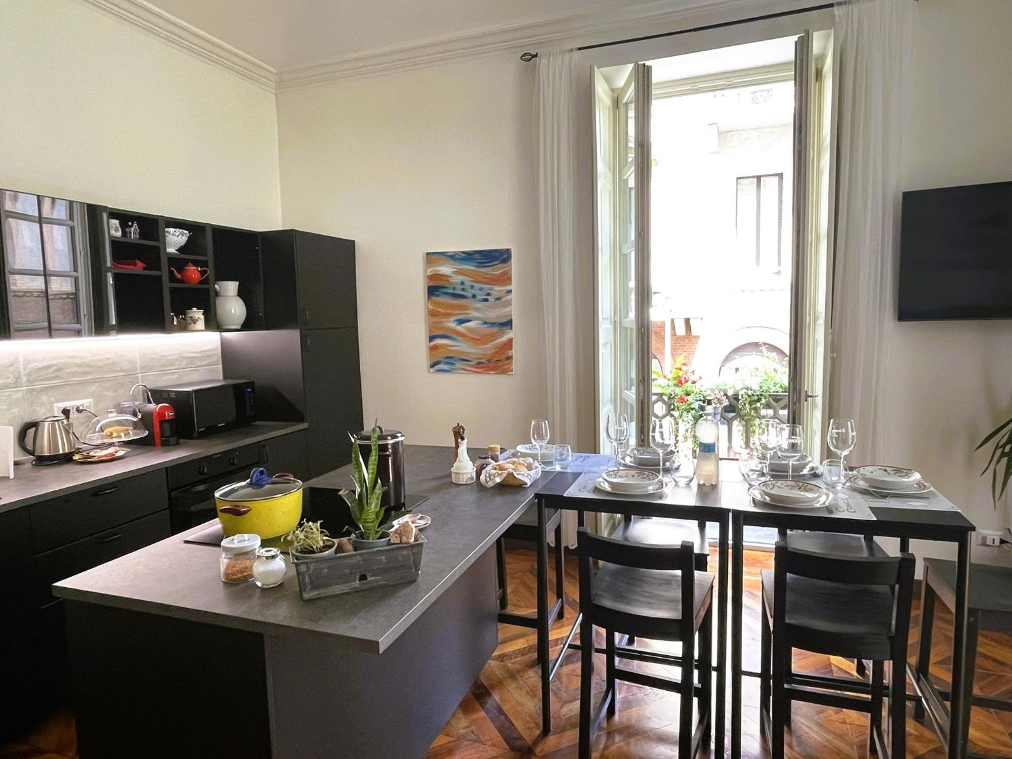 Apartmán Emozione Torino - Affascinante, Silenzioso, In Palazzo D'Epoca Pressi Piazza Solferino Exteriér fotografie